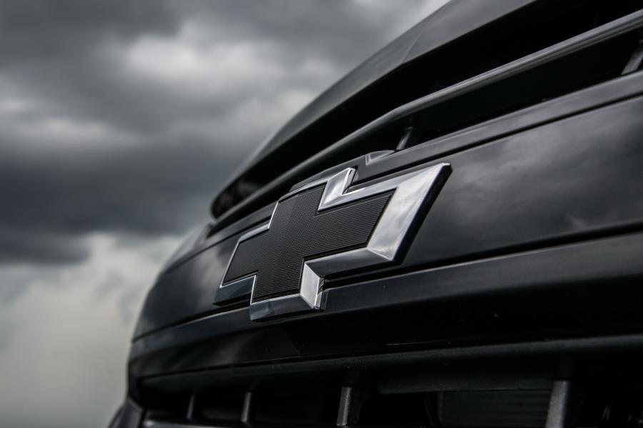 Логотип Chevrolet S10 Midnight Double Cab 2018 года  (фото 6 из 20)